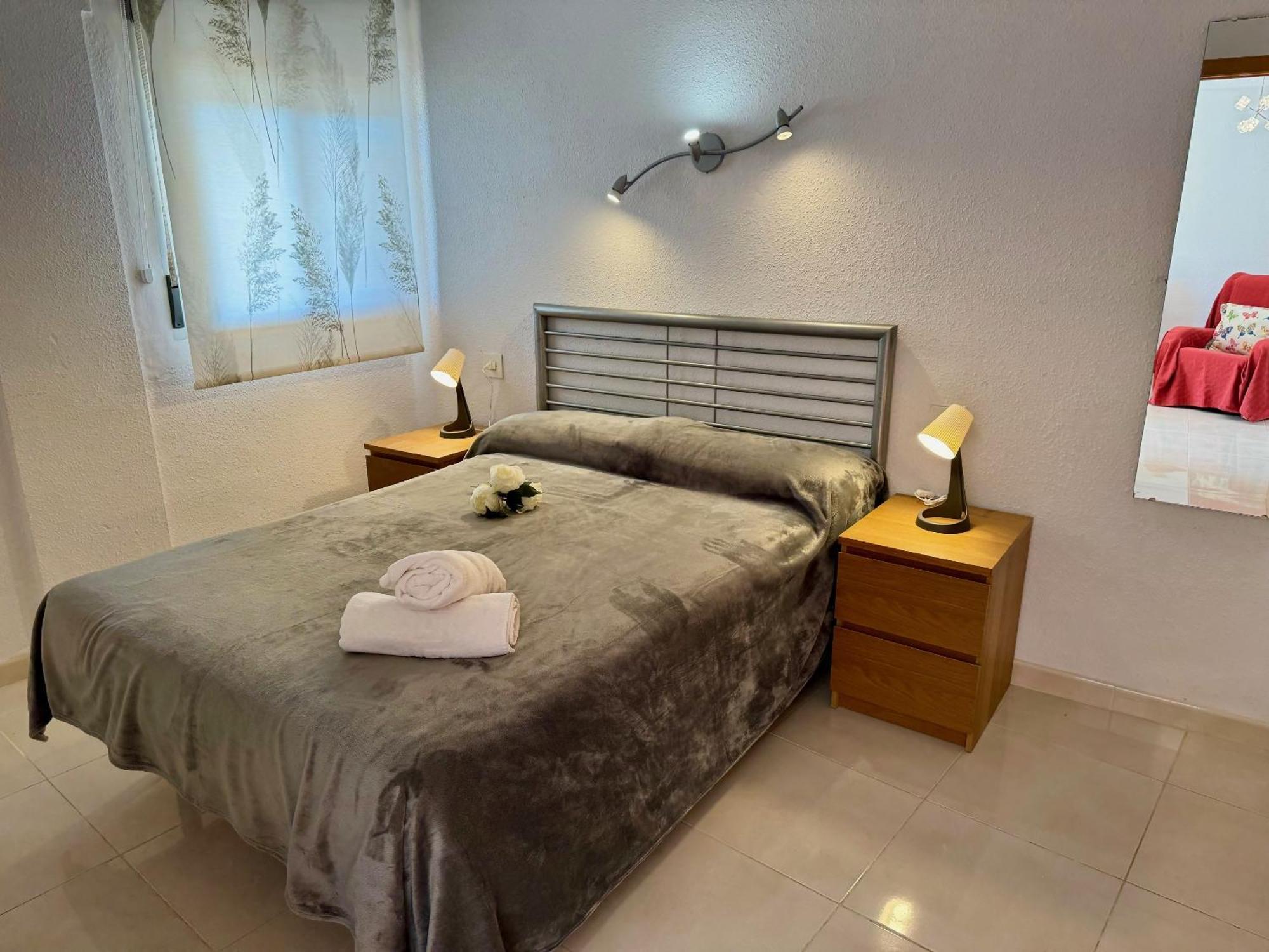 27C Vora 1 Dormitorio Con Vistas Al Mar Y Wifi กัลเป ภายนอก รูปภาพ